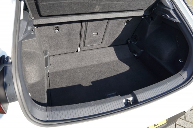 VOLKSWAGEN T-ROC SUV 5-drs