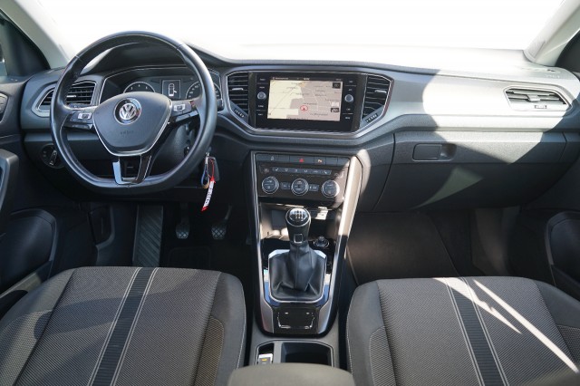 VOLKSWAGEN T-ROC SUV 5-drs