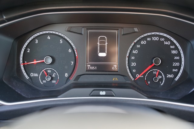 VOLKSWAGEN T-ROC SUV 5-drs