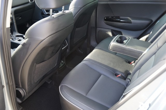 KIA SPORTAGE SUV 5-drs