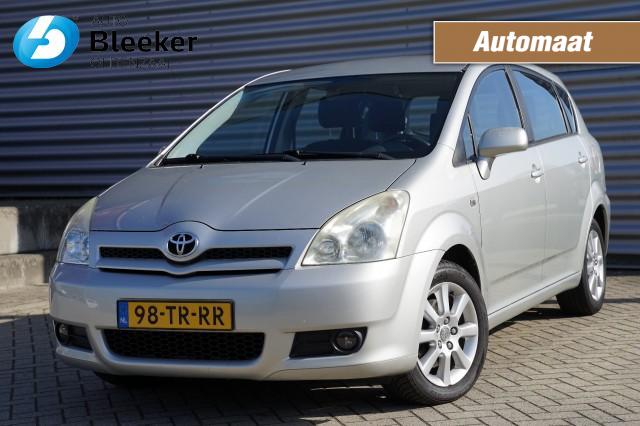 TOYOTA VERSO MPV Ruimtewagen 5 drs