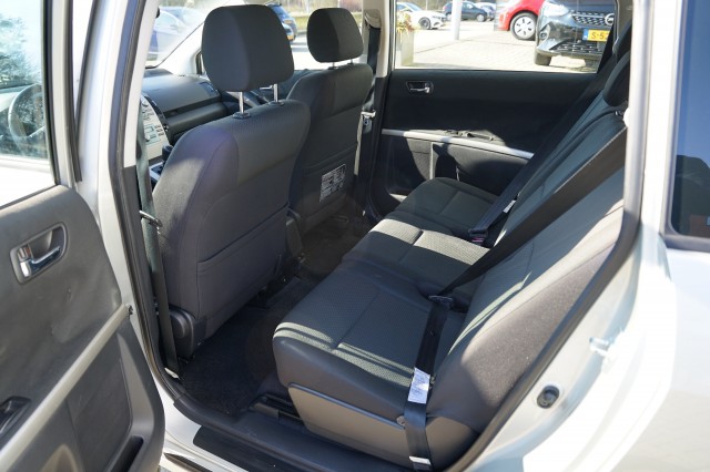 TOYOTA VERSO MPV Ruimtewagen 5 drs