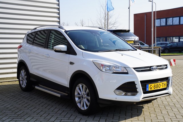 FORD KUGA SUV 5-drs