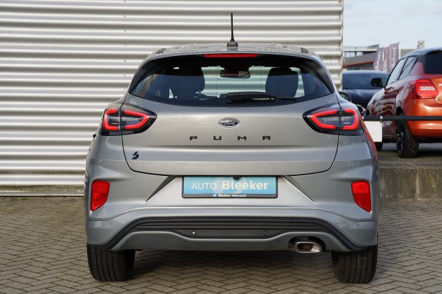 FORD PUMA SUV 5-drs