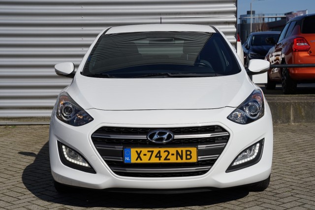 HYUNDAI I30 Hatchback 5 drs