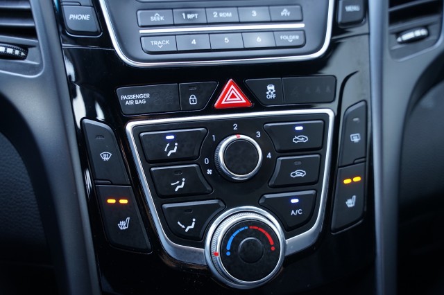 HYUNDAI I30 Hatchback 5 drs