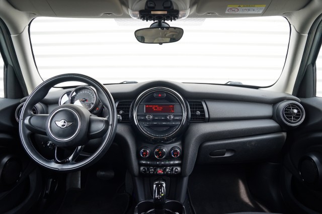 MINI ONE Hatchback 5 drs