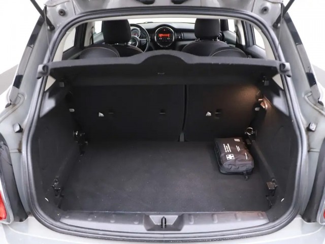 MINI ONE Hatchback 5 drs