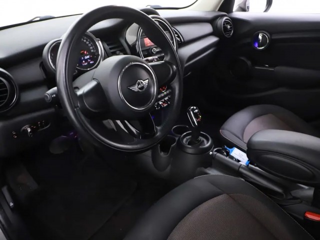 MINI ONE Hatchback 5 drs