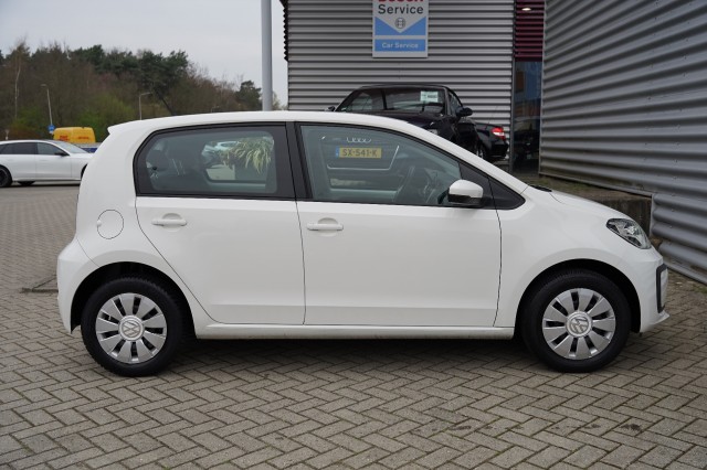 VOLKSWAGEN UP Hatchback 5 drs