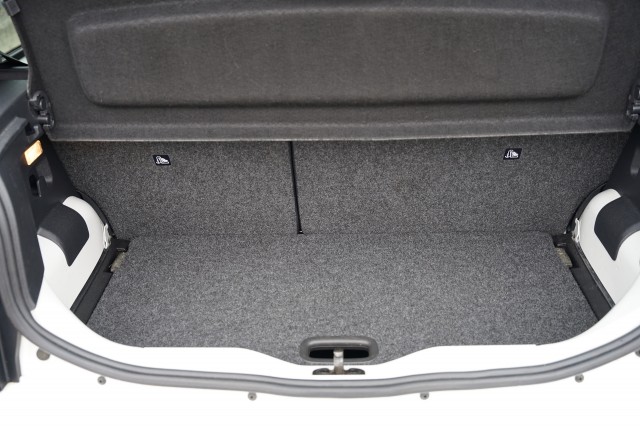 VOLKSWAGEN UP Hatchback 5 drs