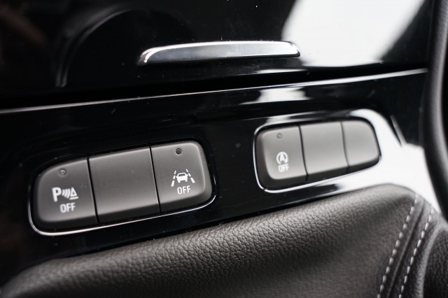 OPEL GRANDLAND SUV 5-drs