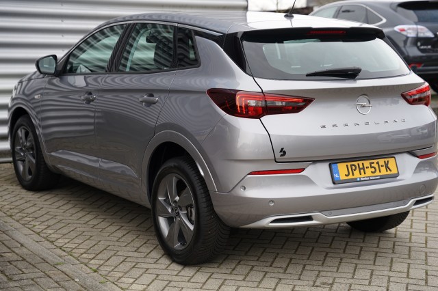OPEL GRANDLAND SUV 5-drs