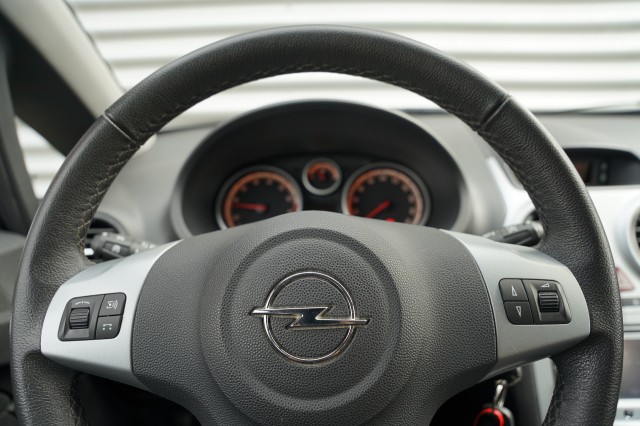 OPEL CORSA Hatchback 5 drs