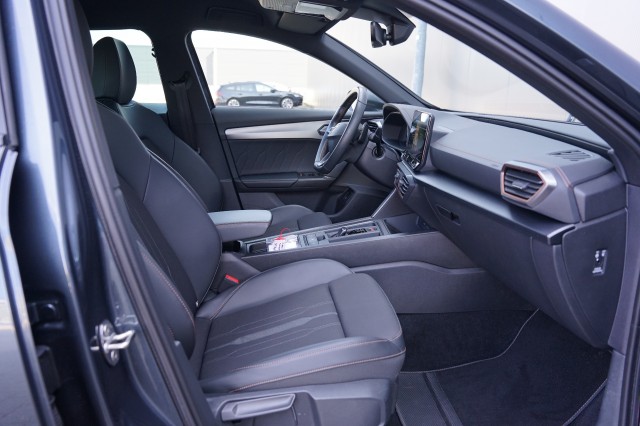 CUPRA FORMENTOR SUV 5-drs