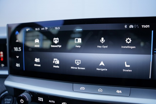 OPEL GRANDLAND SUV 5-drs