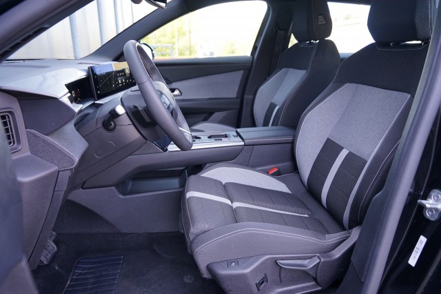 OPEL GRANDLAND SUV 5-drs