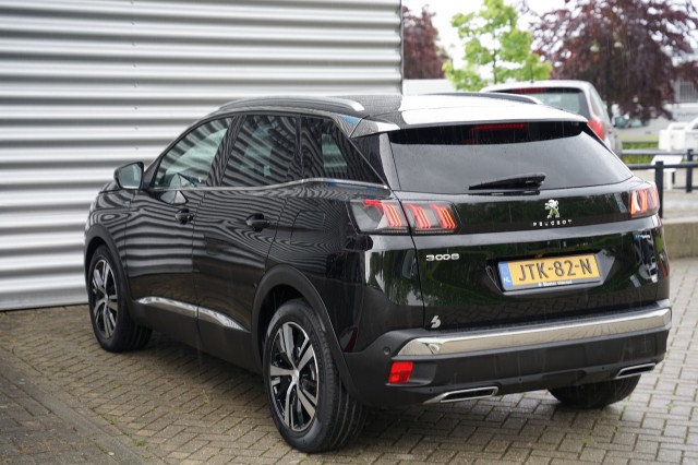 PEUGEOT 3008 SUV 5-drs