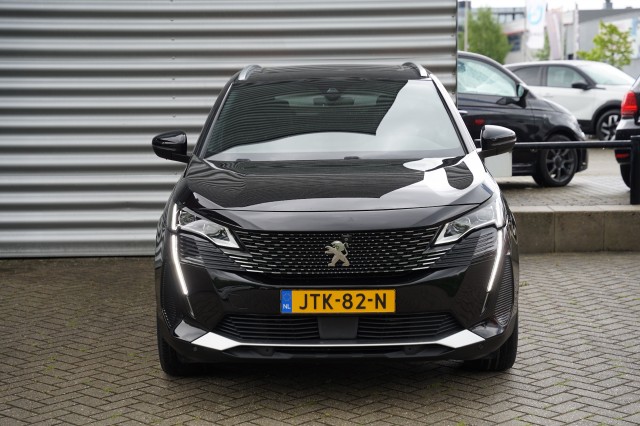 PEUGEOT 3008 SUV 5-drs