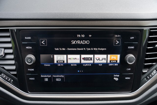 VOLKSWAGEN T-ROC SUV 5-drs