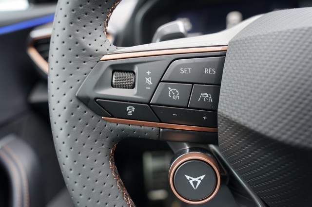 CUPRA FORMENTOR SUV 5-drs