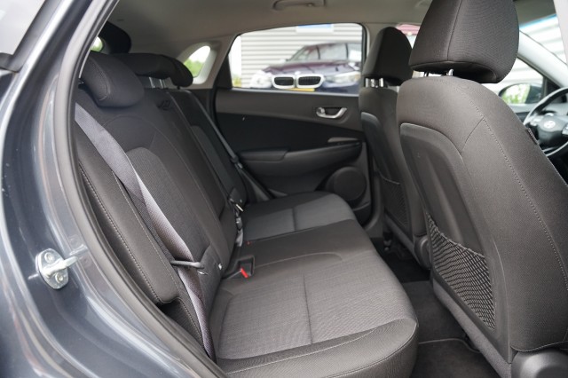 HYUNDAI KONA SUV 5-drs