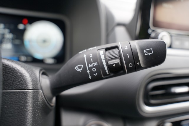 HYUNDAI KONA SUV 5-drs