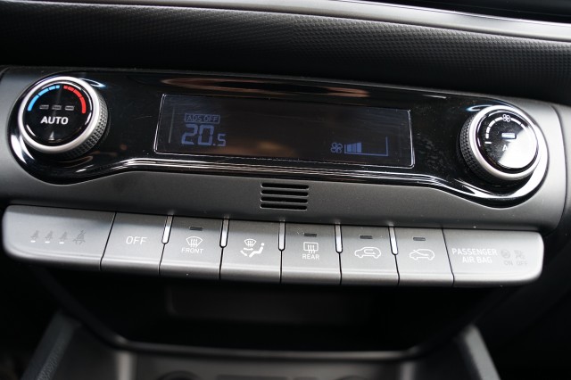 HYUNDAI KONA SUV 5-drs