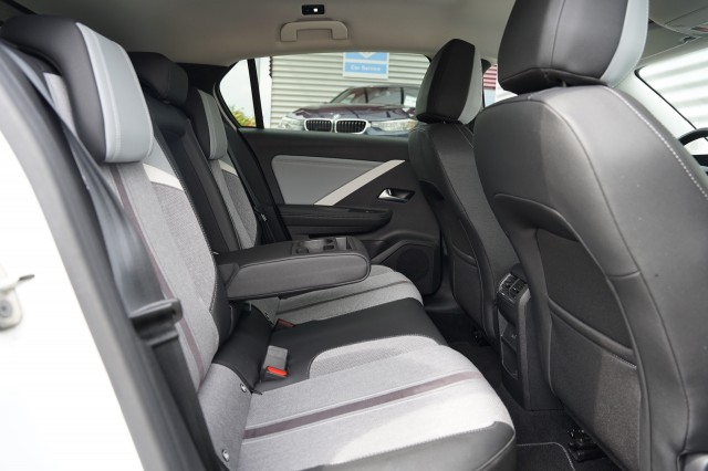 OPEL ASTRA Hatchback 5 drs