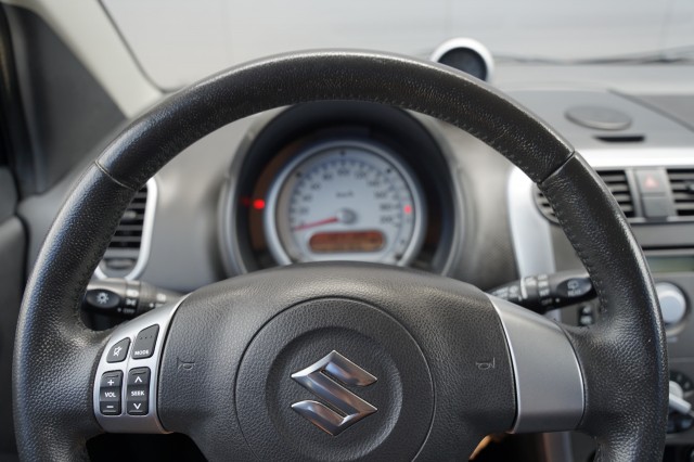 SUZUKI SPLASH Hatchback 5 drs