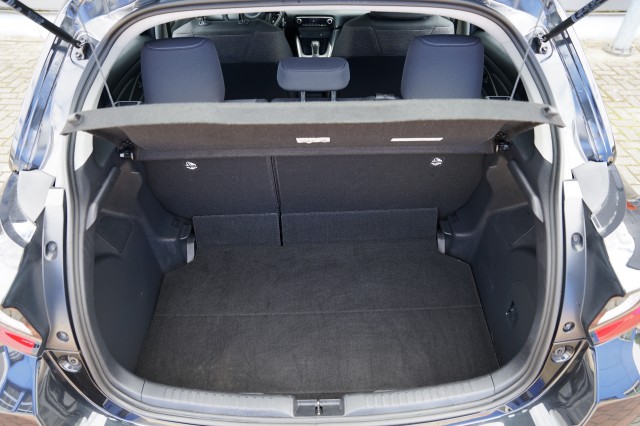 TOYOTA YARIS Hatchback 5 drs