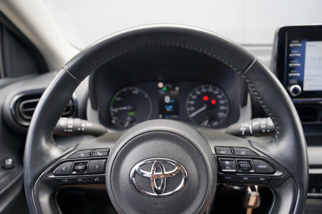 TOYOTA YARIS Hatchback 5 drs