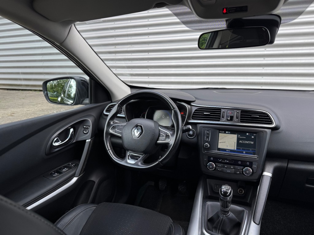 RENAULT KADJAR SUV 5-drs