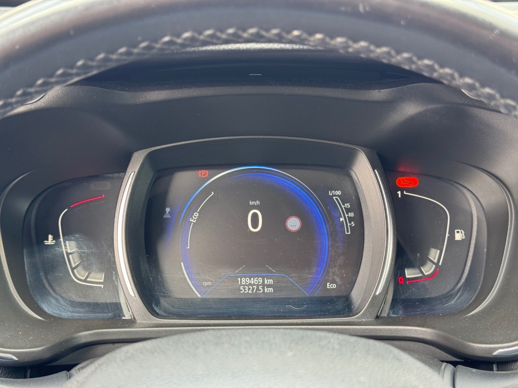 RENAULT KADJAR SUV 5-drs