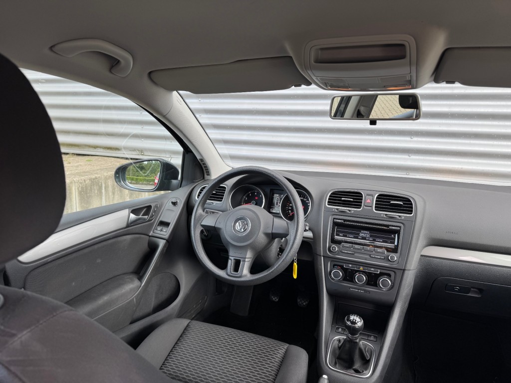 VOLKSWAGEN GOLF Hatchback 5 drs
