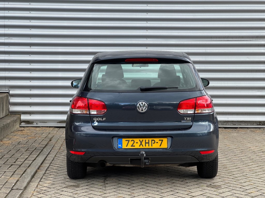 VOLKSWAGEN GOLF Hatchback 5 drs