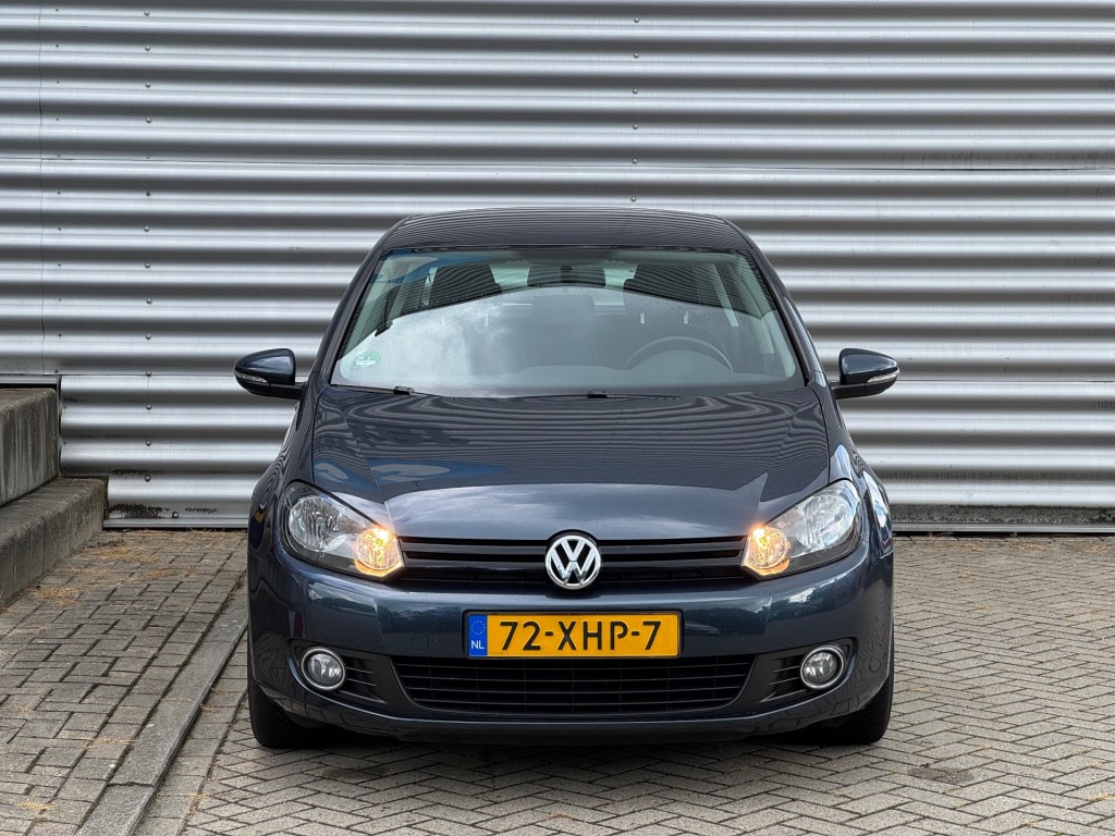 VOLKSWAGEN GOLF Hatchback 5 drs