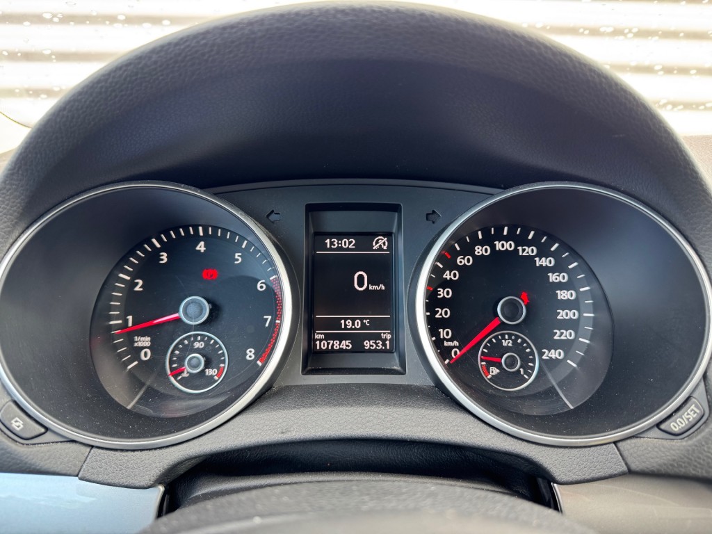 VOLKSWAGEN GOLF Hatchback 5 drs