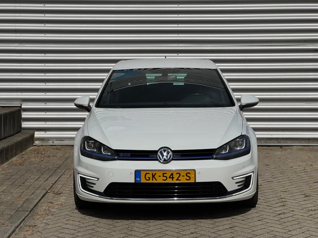 VOLKSWAGEN GOLF Hatchback 5 drs