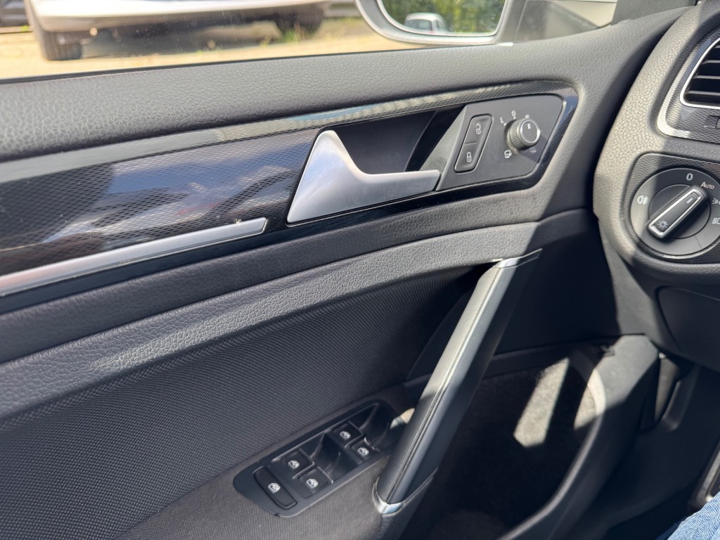 VOLKSWAGEN GOLF Hatchback 5 drs