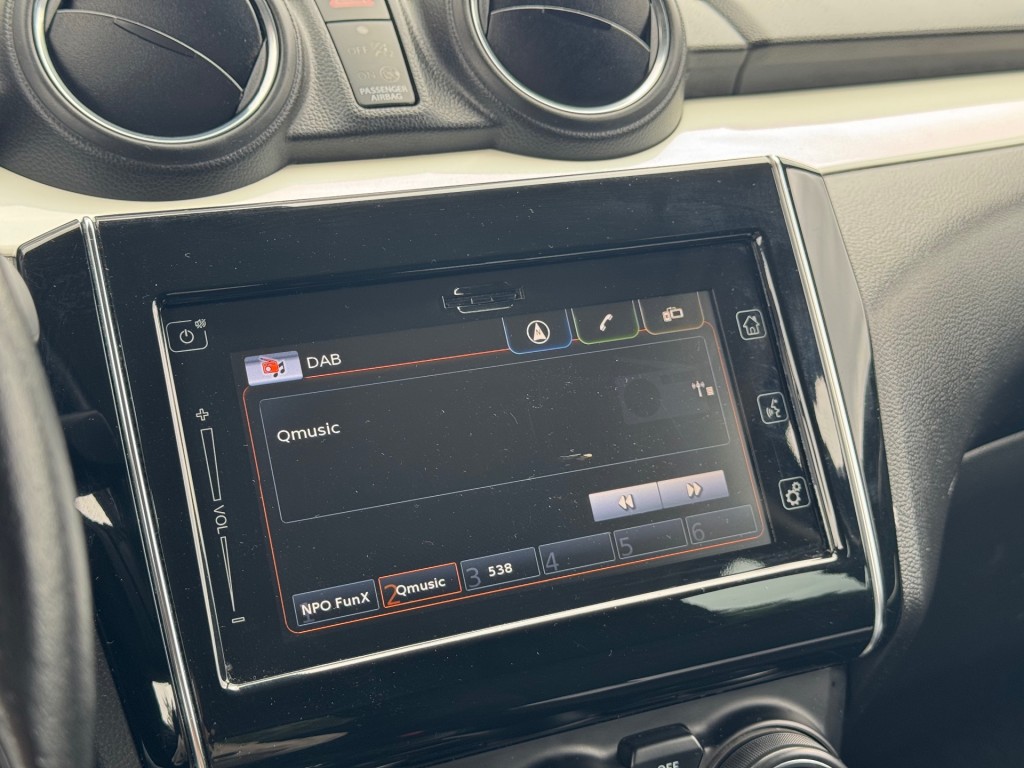 SUZUKI SWIFT Hatchback 5 drs