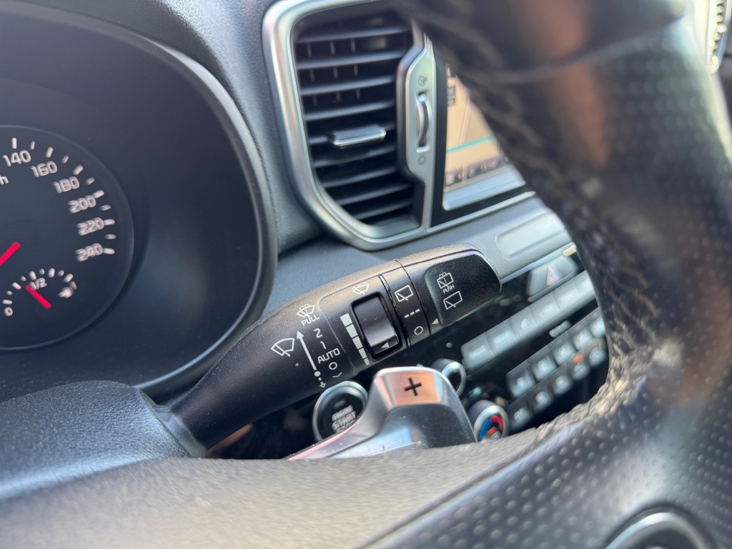 KIA SPORTAGE SUV 5-drs