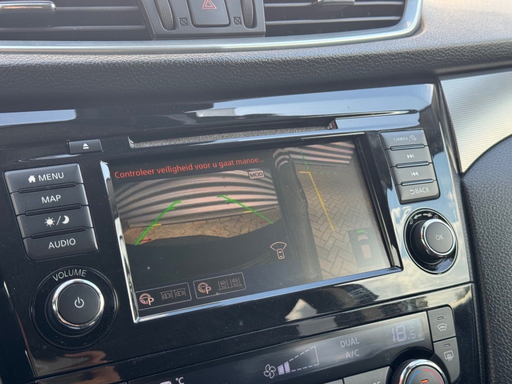 NISSAN QASHQAI SUV 5-drs