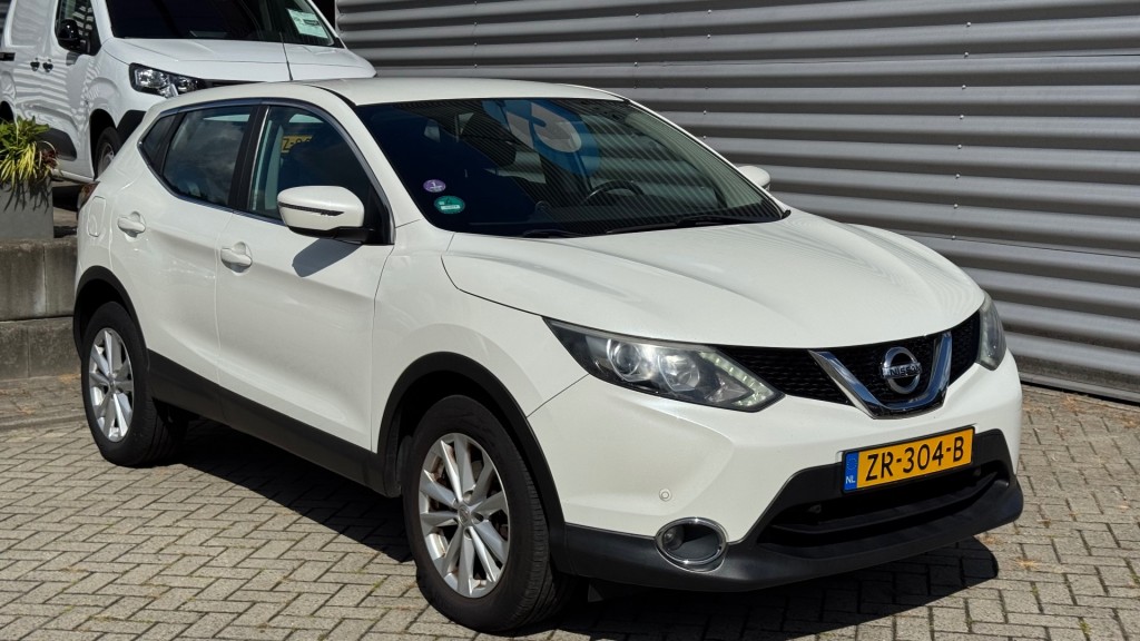 NISSAN QASHQAI SUV 5-drs