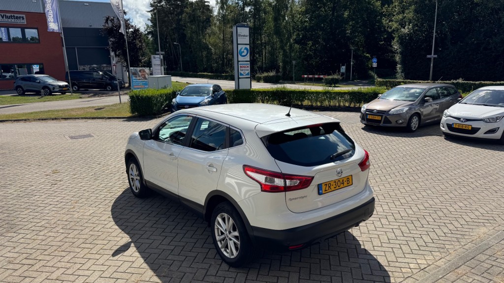 NISSAN QASHQAI SUV 5-drs