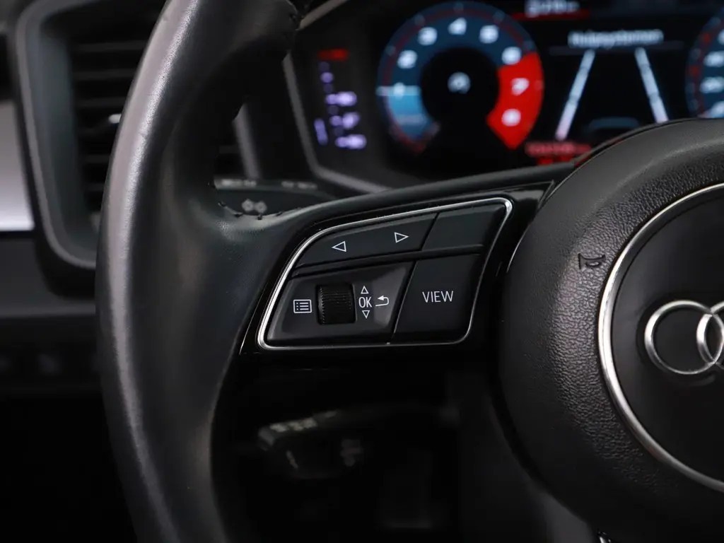 AUDI A1 Hatchback 5 drs