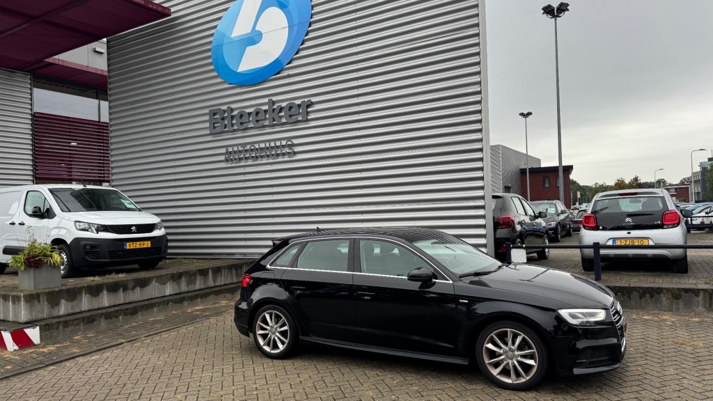 AUDI A3 Hatchback 5 drs