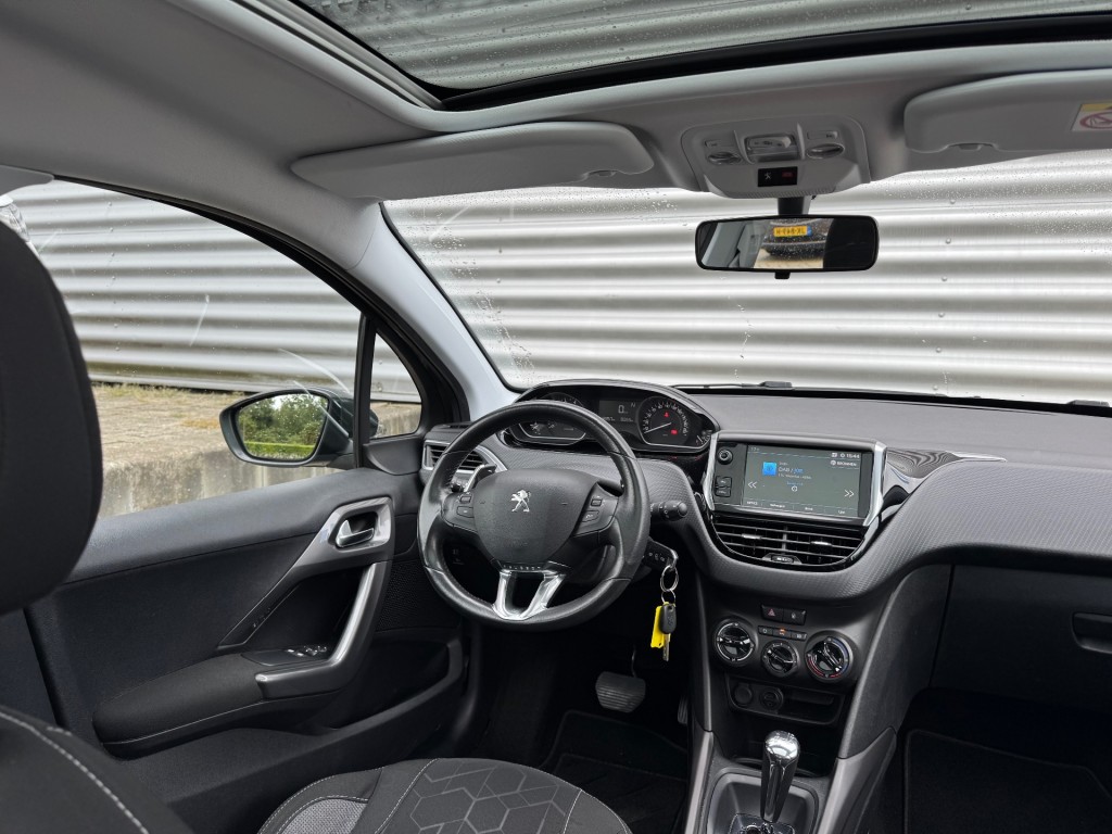 PEUGEOT 2008 SUV 5-drs