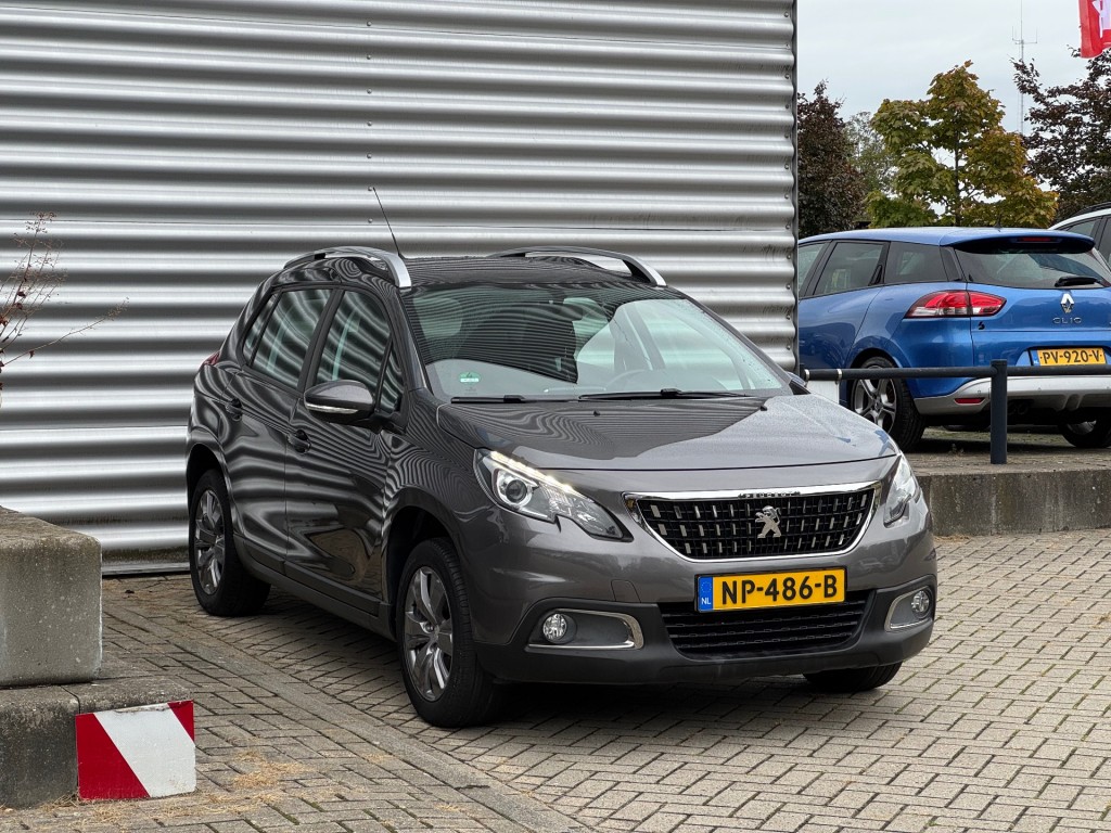 PEUGEOT 2008 SUV 5-drs