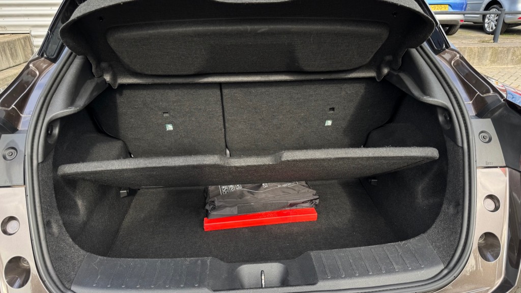 NISSAN JUKE SUV 5-drs